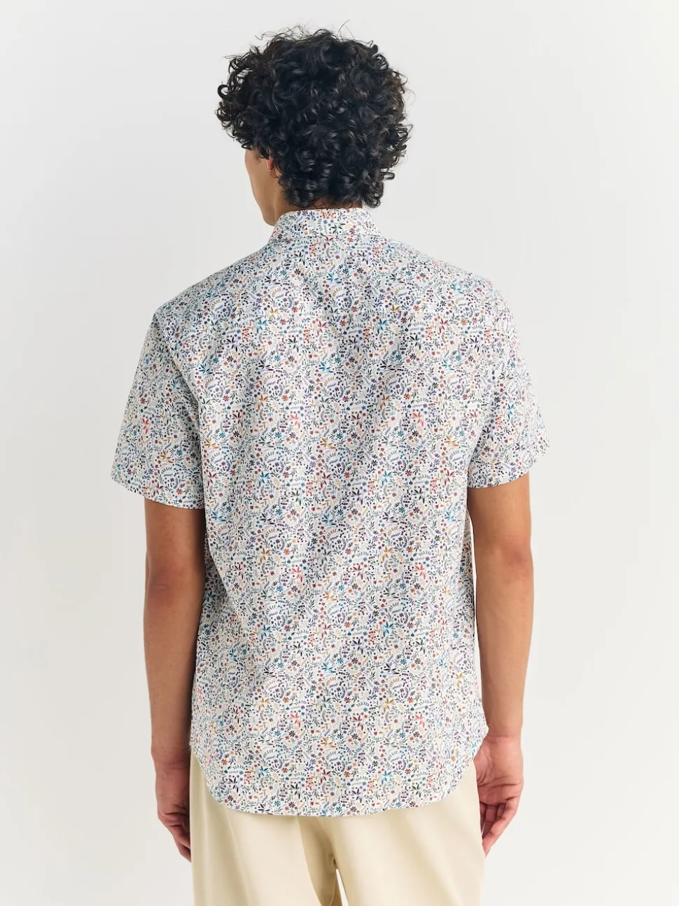 White/Multicolour Ditsy Regular Fit Short Sleeve Shirt