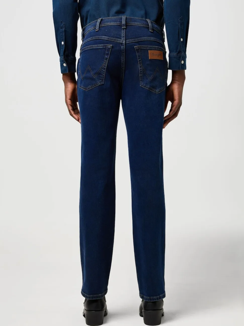 Wrangler Rustic Navy Straight Fit Texas Authentic Jeans